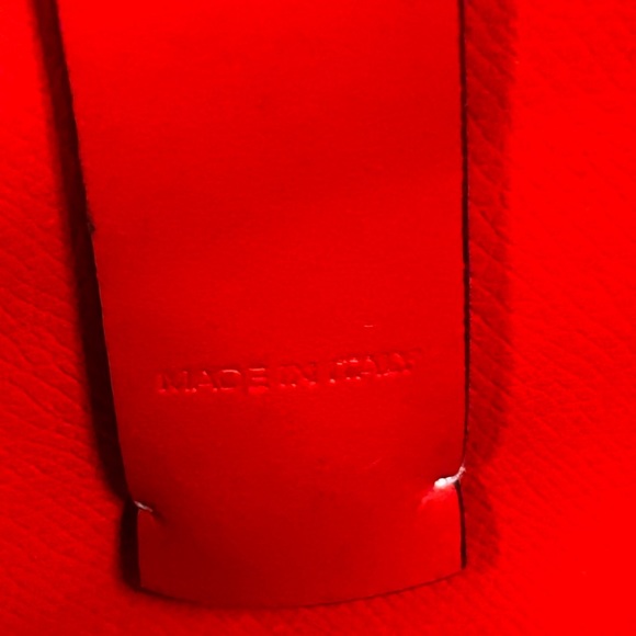 Christian Louboutin Black and White bi-color Small Cabata Tote - Picture 7 of 12